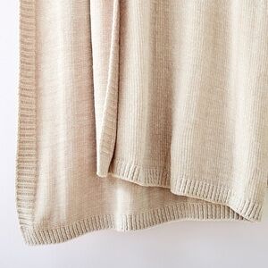 WEST ELM Luxe Chenille Throw Blanket in Sand